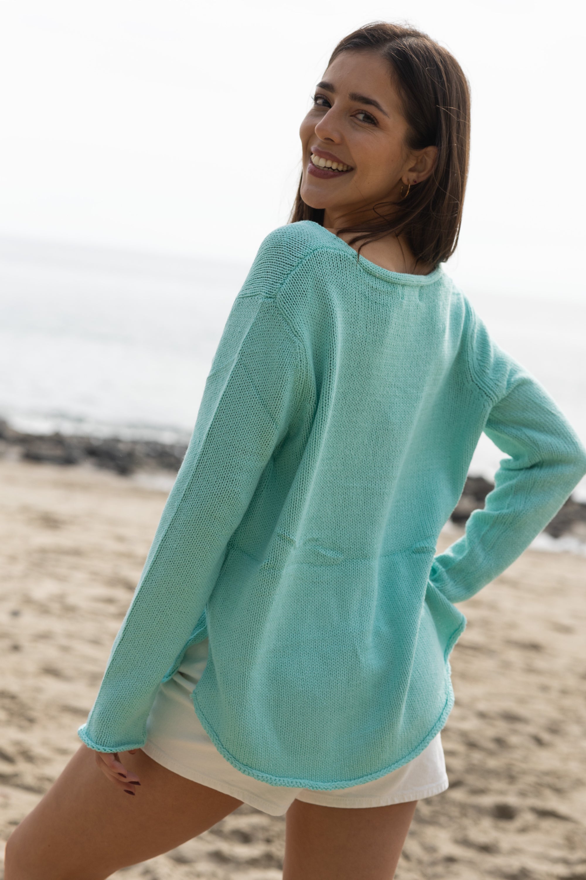 Beach V-Neck Sweater / Mint