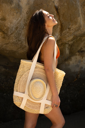 Straw Hat Carrying Large Tote / Ivory