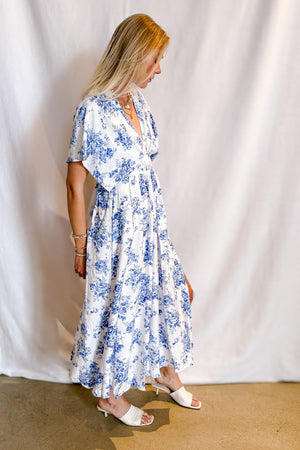 Blue Country Floral Kimono Sleeve Slit Maxi Dress / Ivory