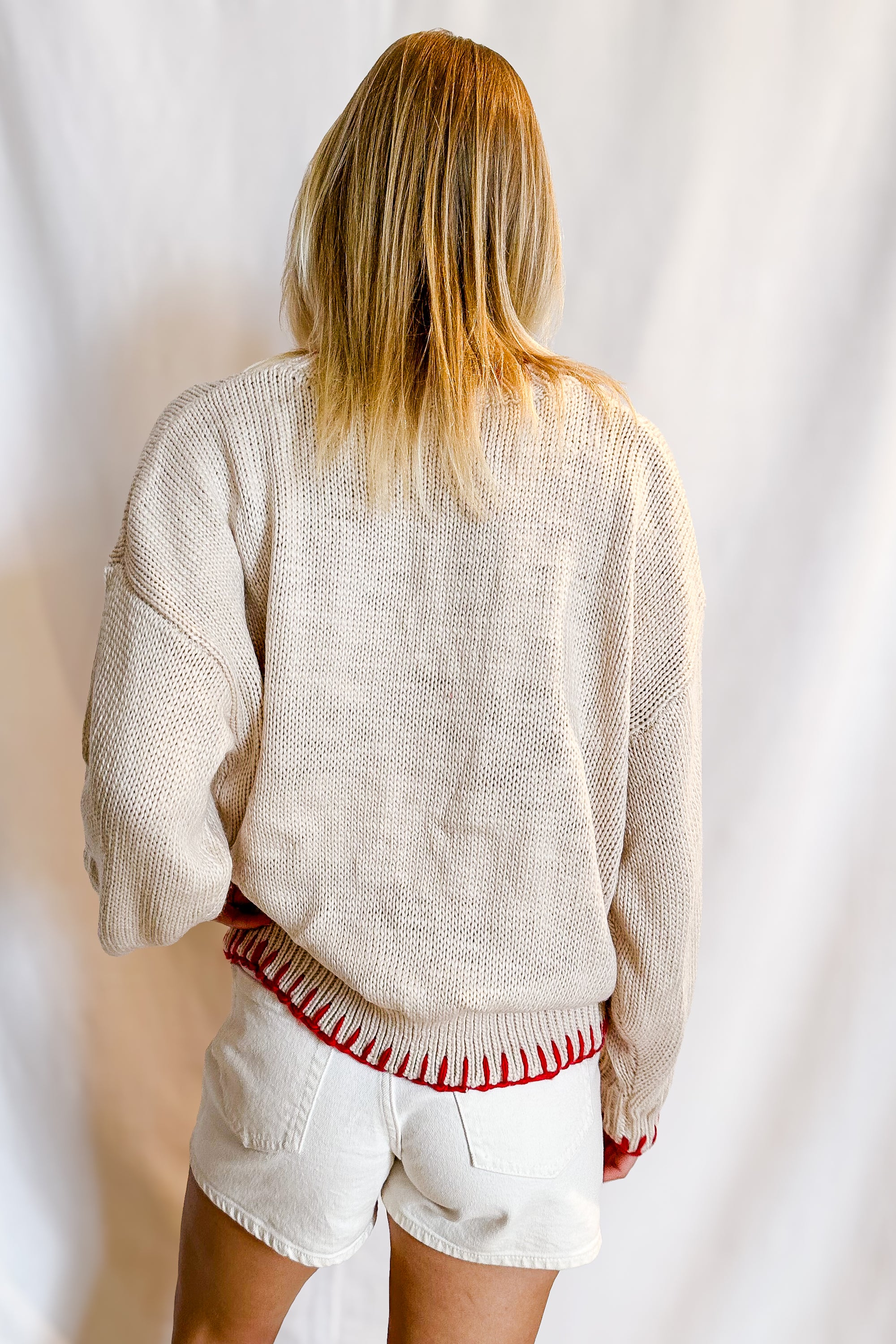 Lobster Whip Stitched Sweater / Beige