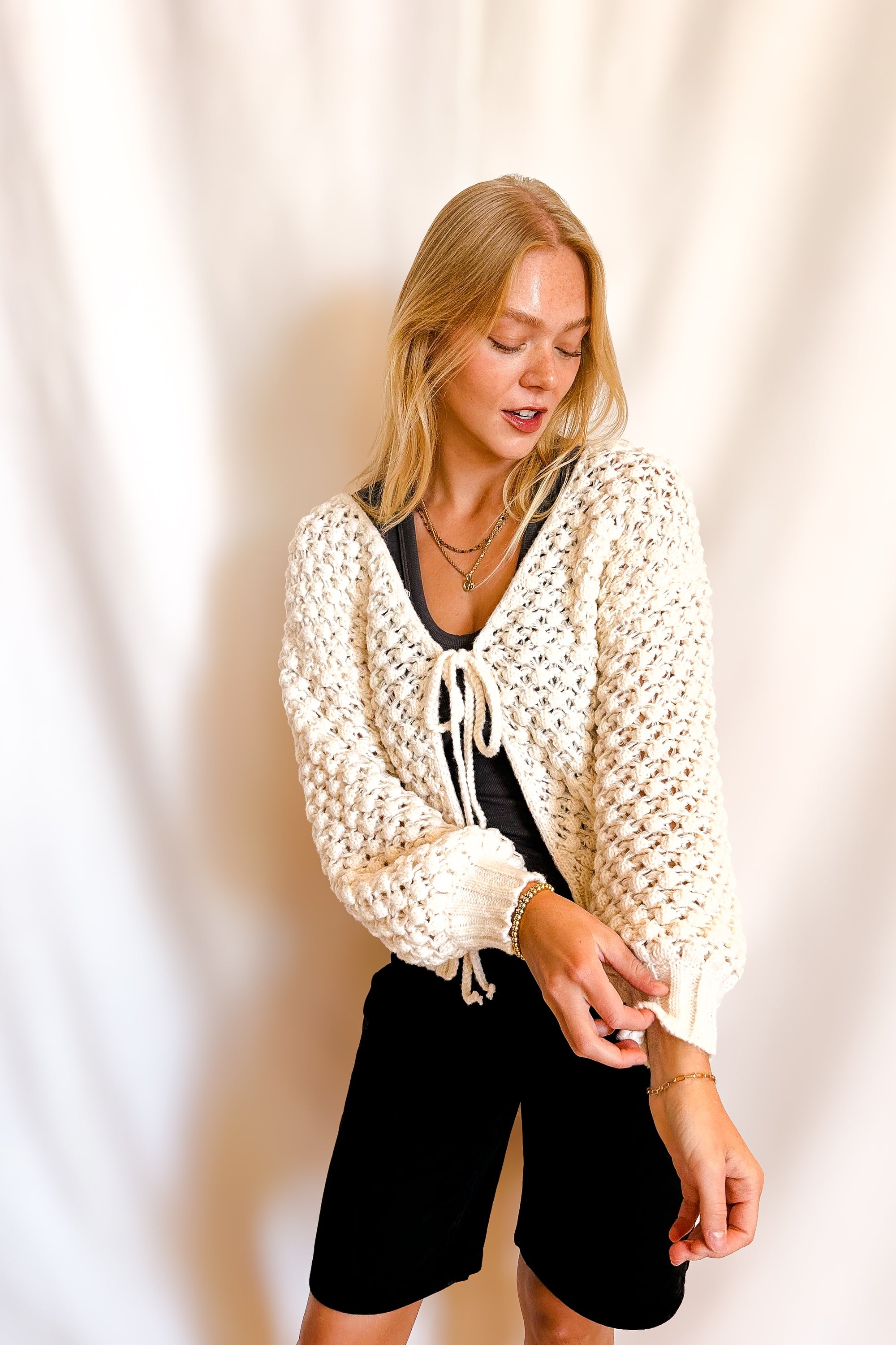 Chunky Yarn Tie Front Cardigan / Ivory