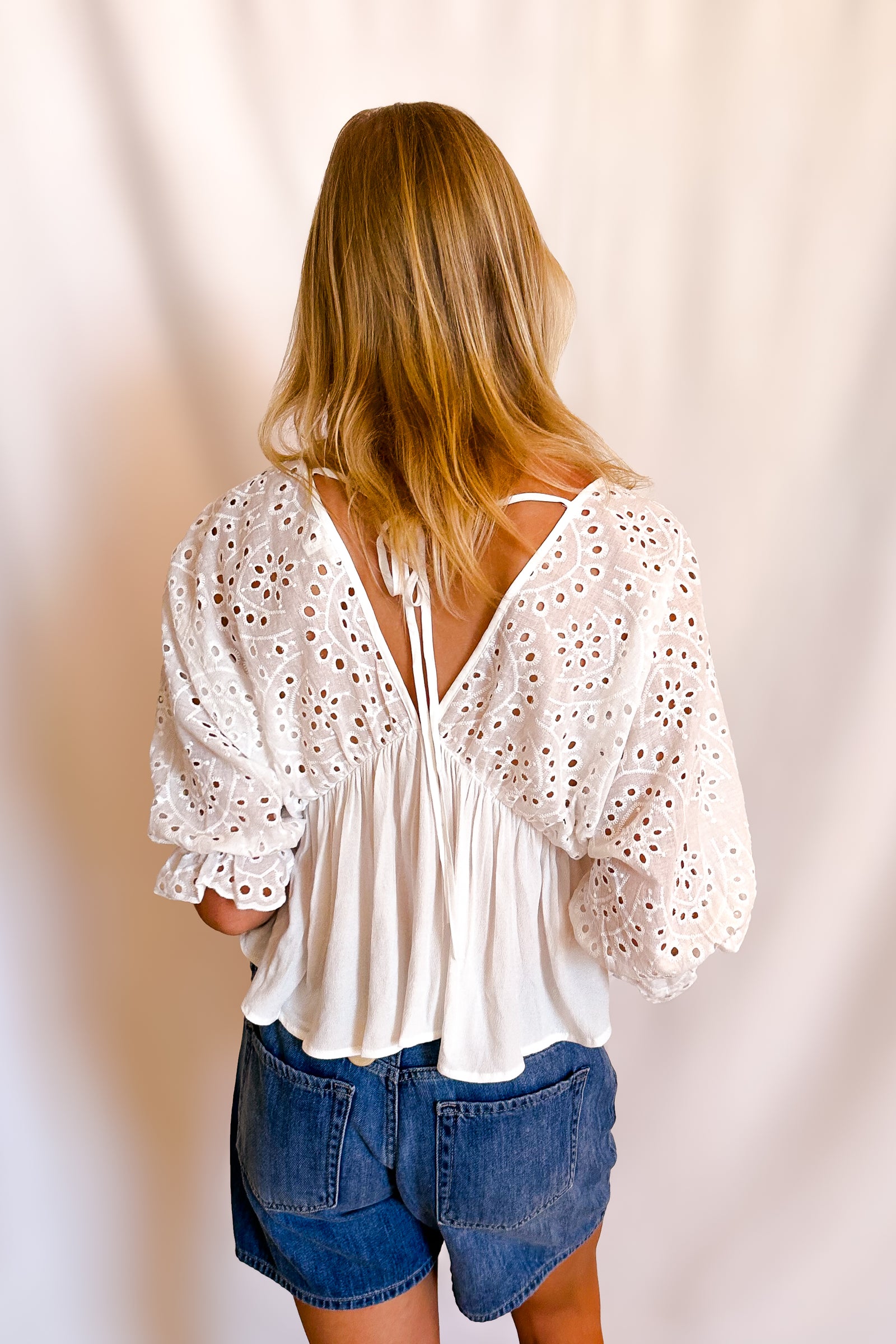 Eyelet Top Detail Button Up Blouse / White