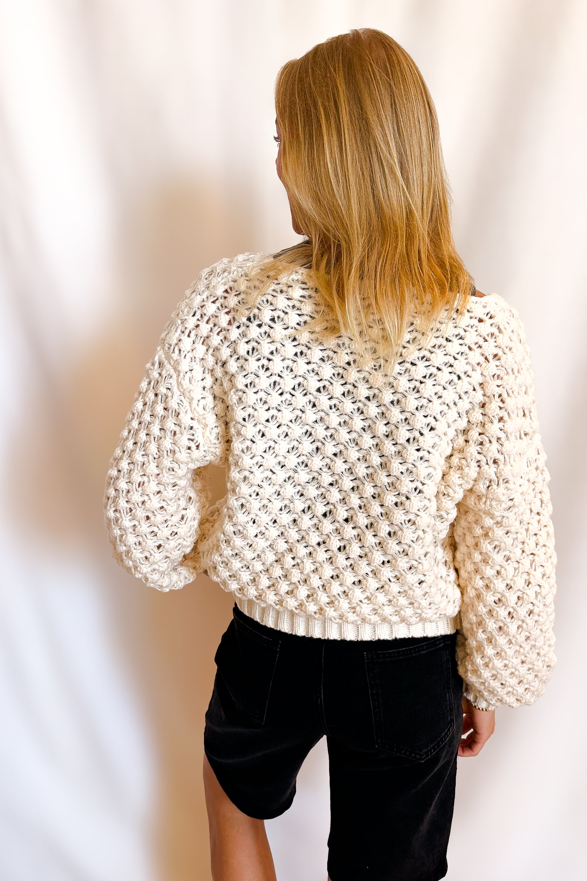 Chunky Yarn Tie Front Cardigan / Ivory
