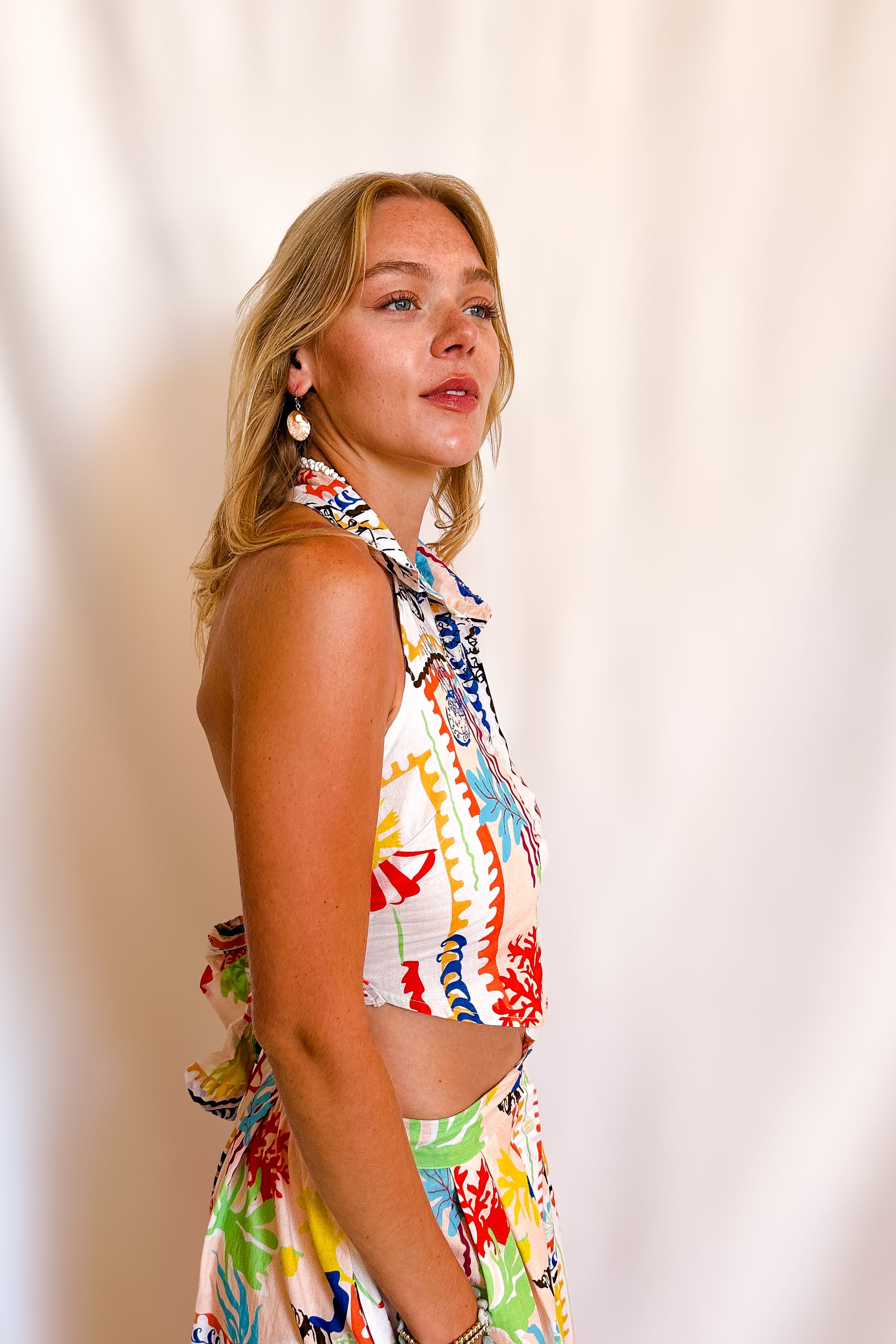 Aquatic Print Sash Back Tie Top / Ivory