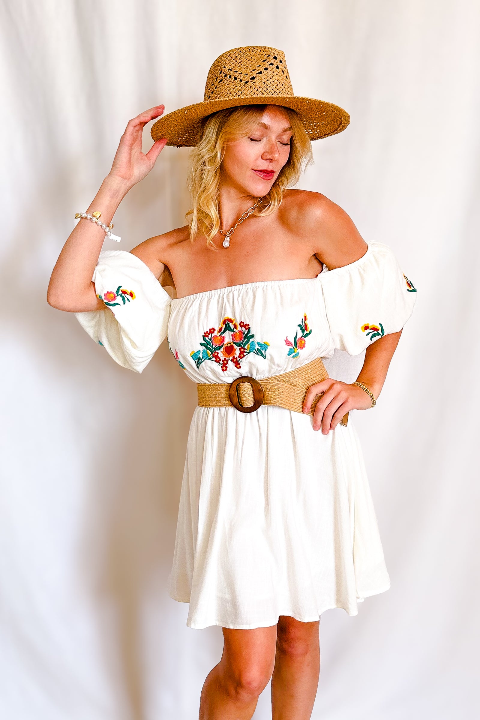 Rosali Embroidered Off Shoulder Short Dress / Ivory