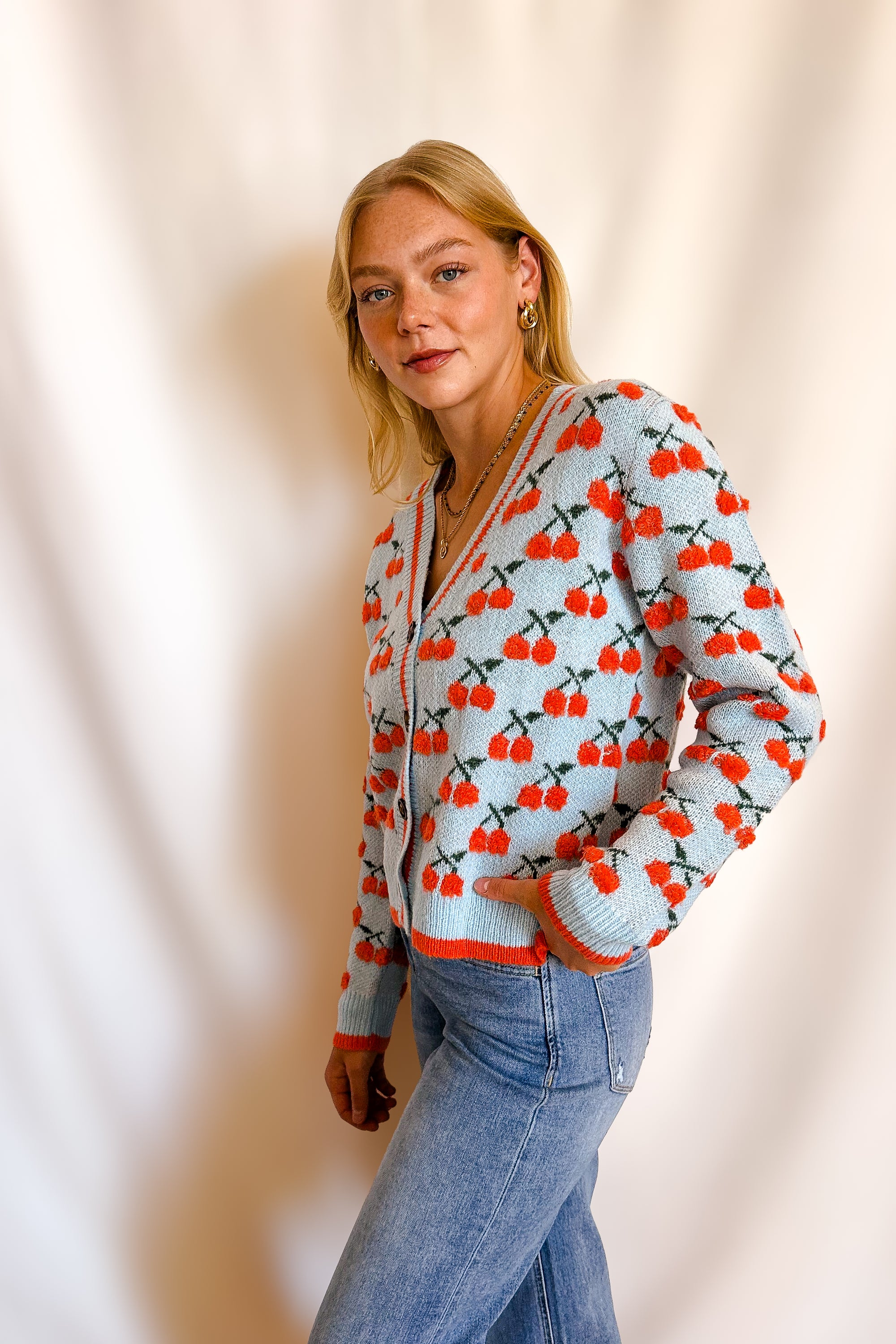 Bright Cherry Cardi Sweater / Blue