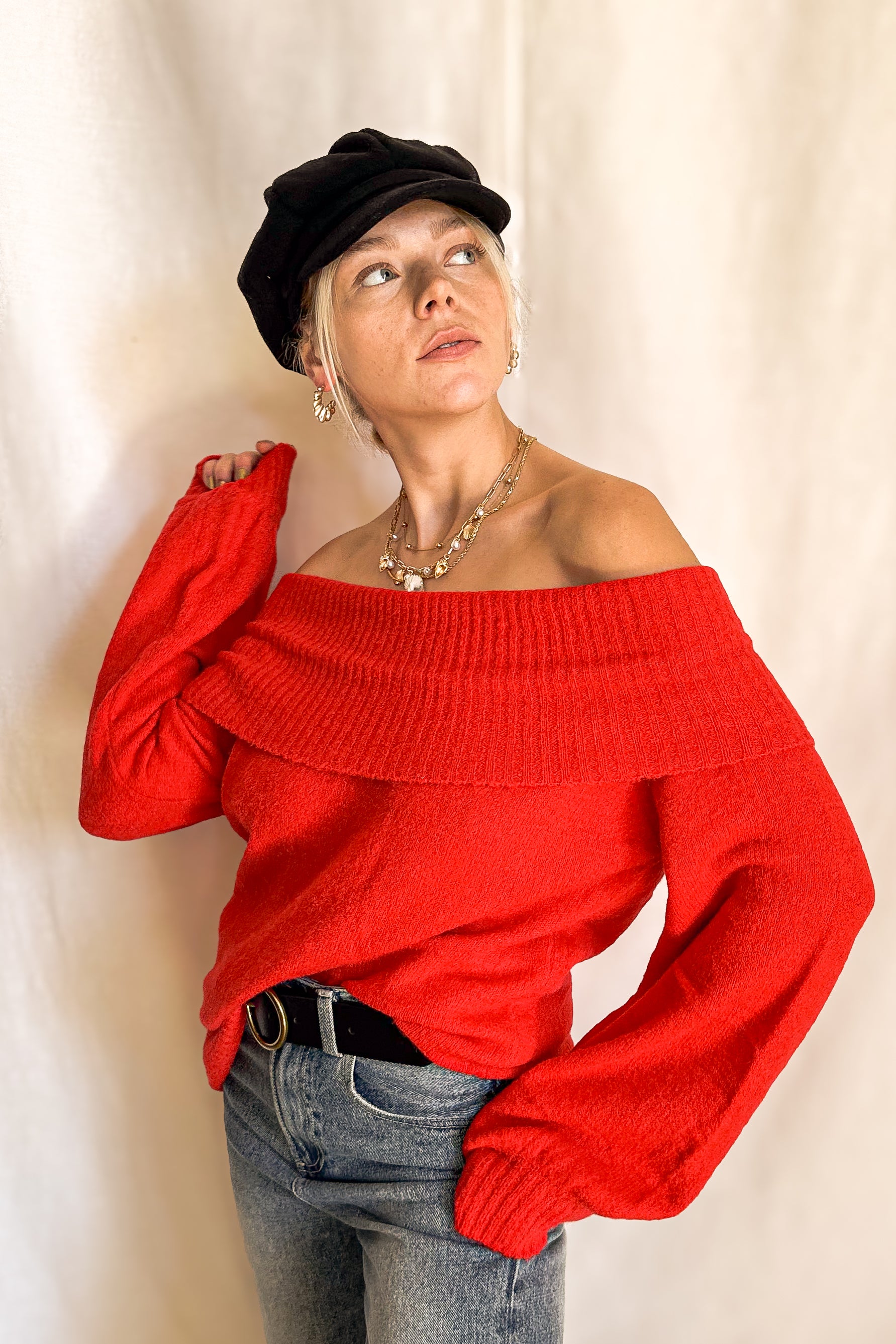 Relaxed Fold Down Off Shoulder Sweater / Red