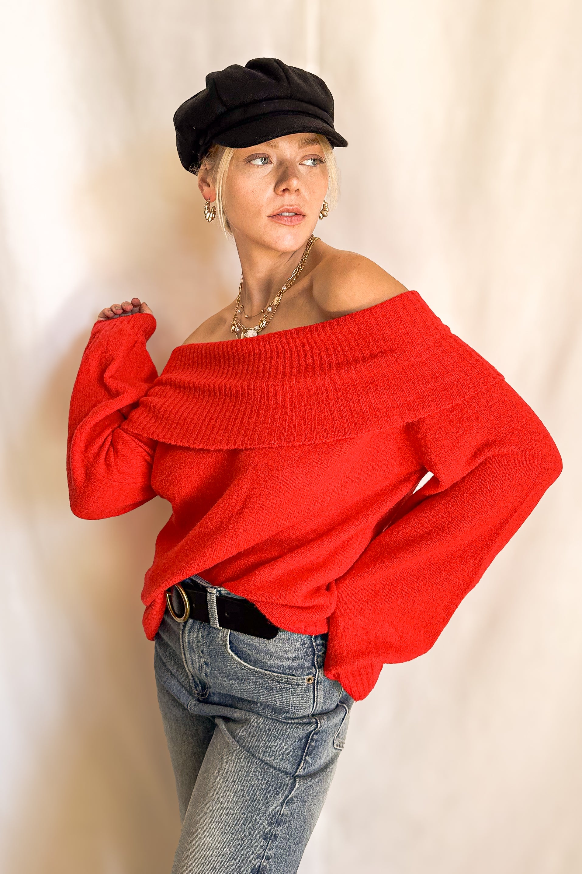 Relaxed Fold Down Off Shoulder Sweater / Red