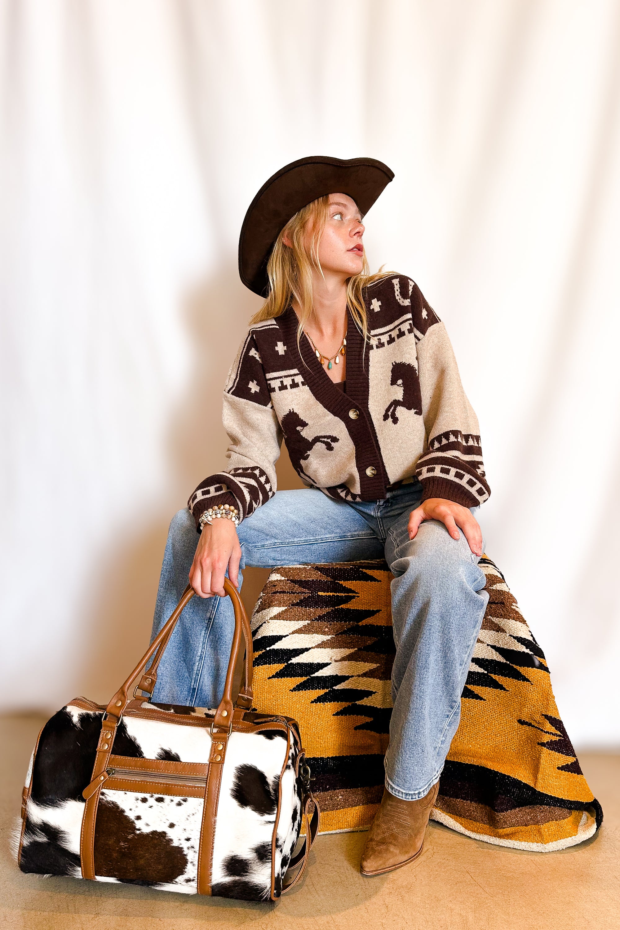 El Paso Desert Trails Button Cardigan / Taupe