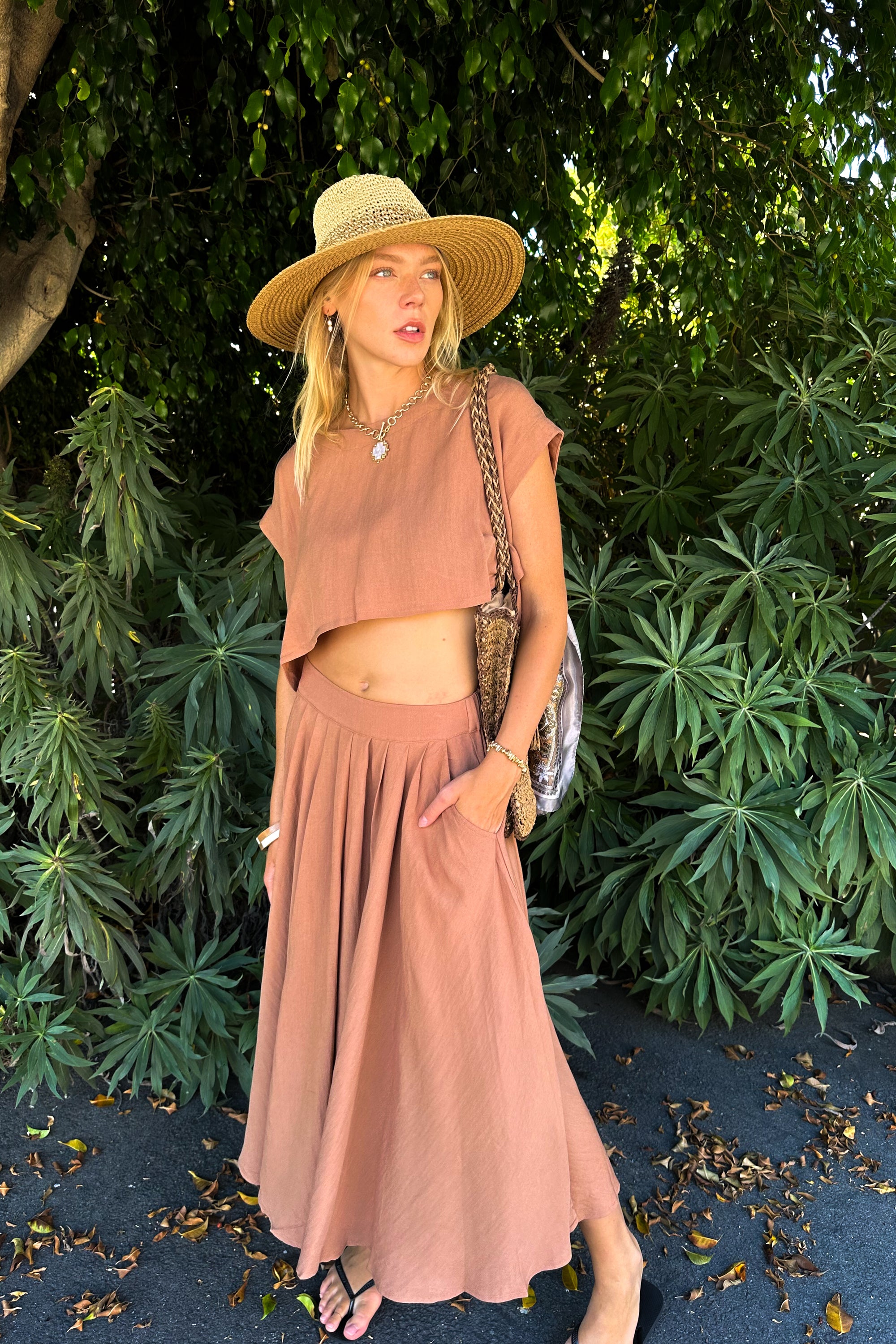 Pocketed Full Midi Skirt / Mocha