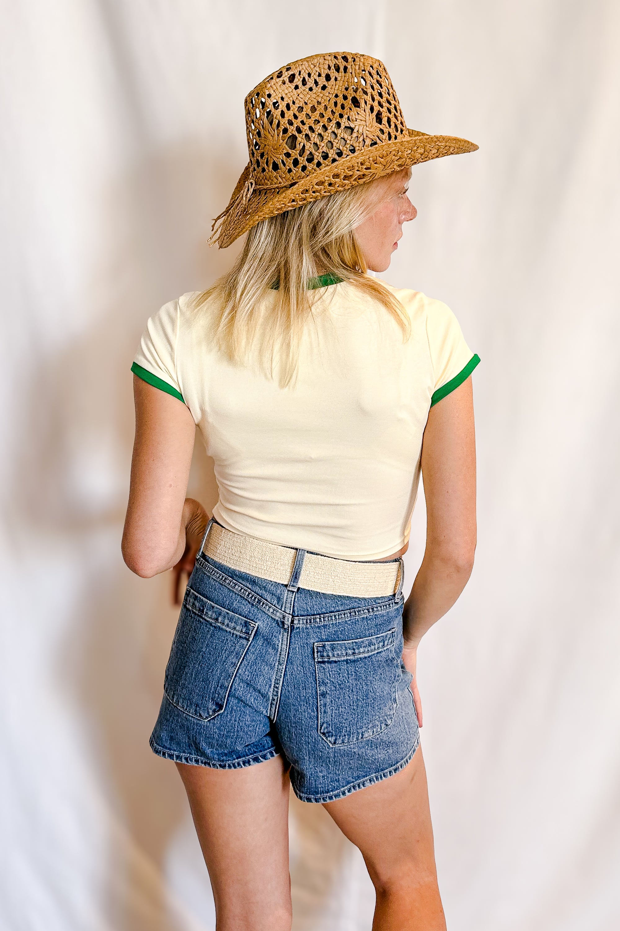 Strawberry Graphic Ringer Tee / Cream
