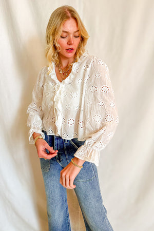 Eyelet Ruffle Front Blouse/ White