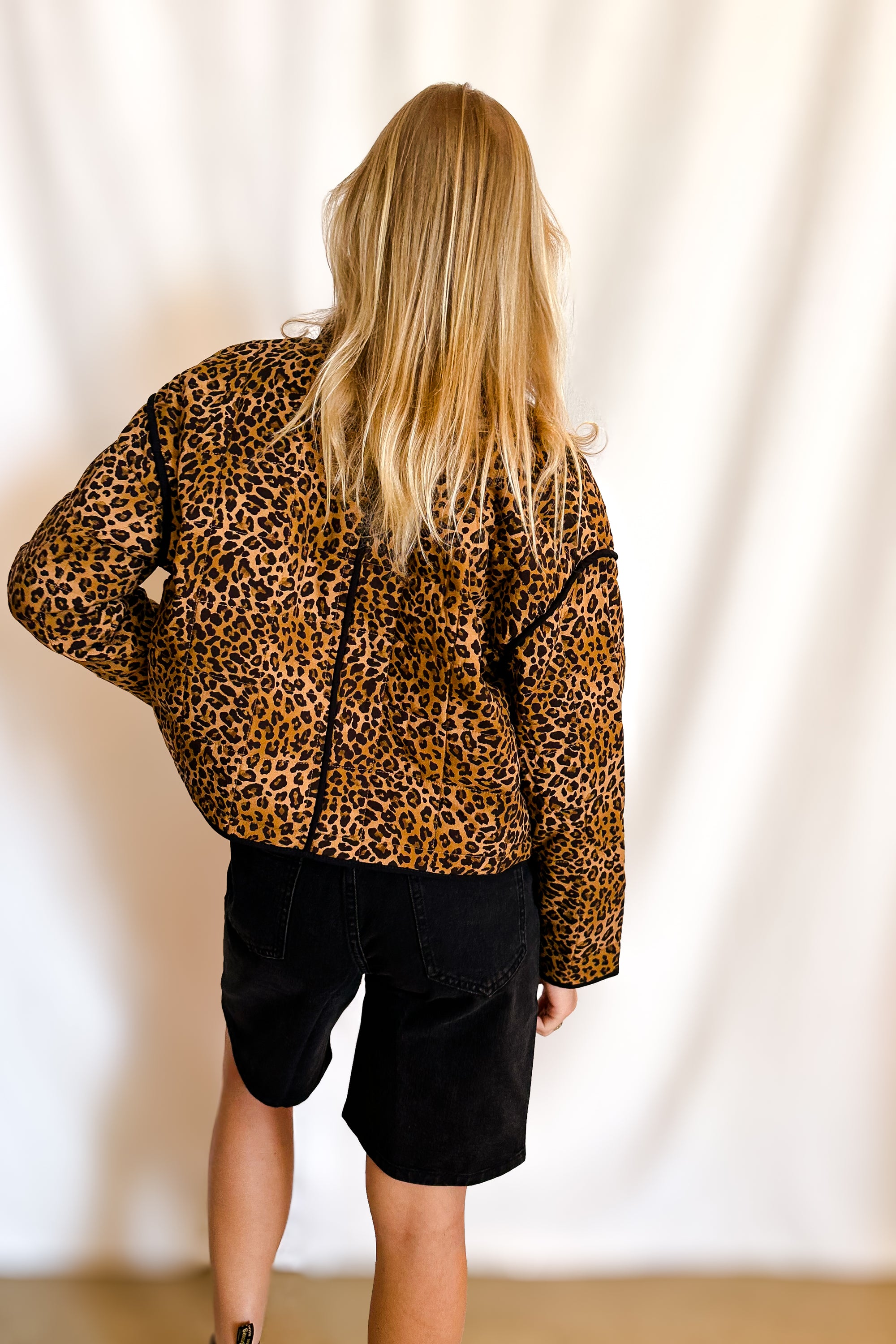 Quilted Leopard Button Down Puffer Jacket / Brown
