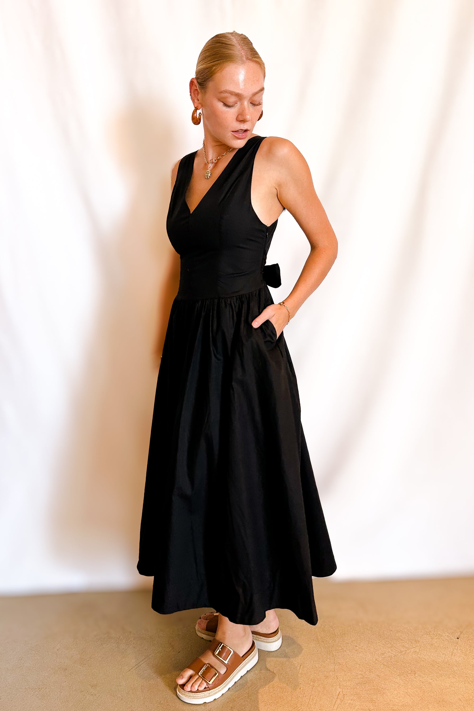 Cotton Bow Detail Tie Back Maxi Dress / Black