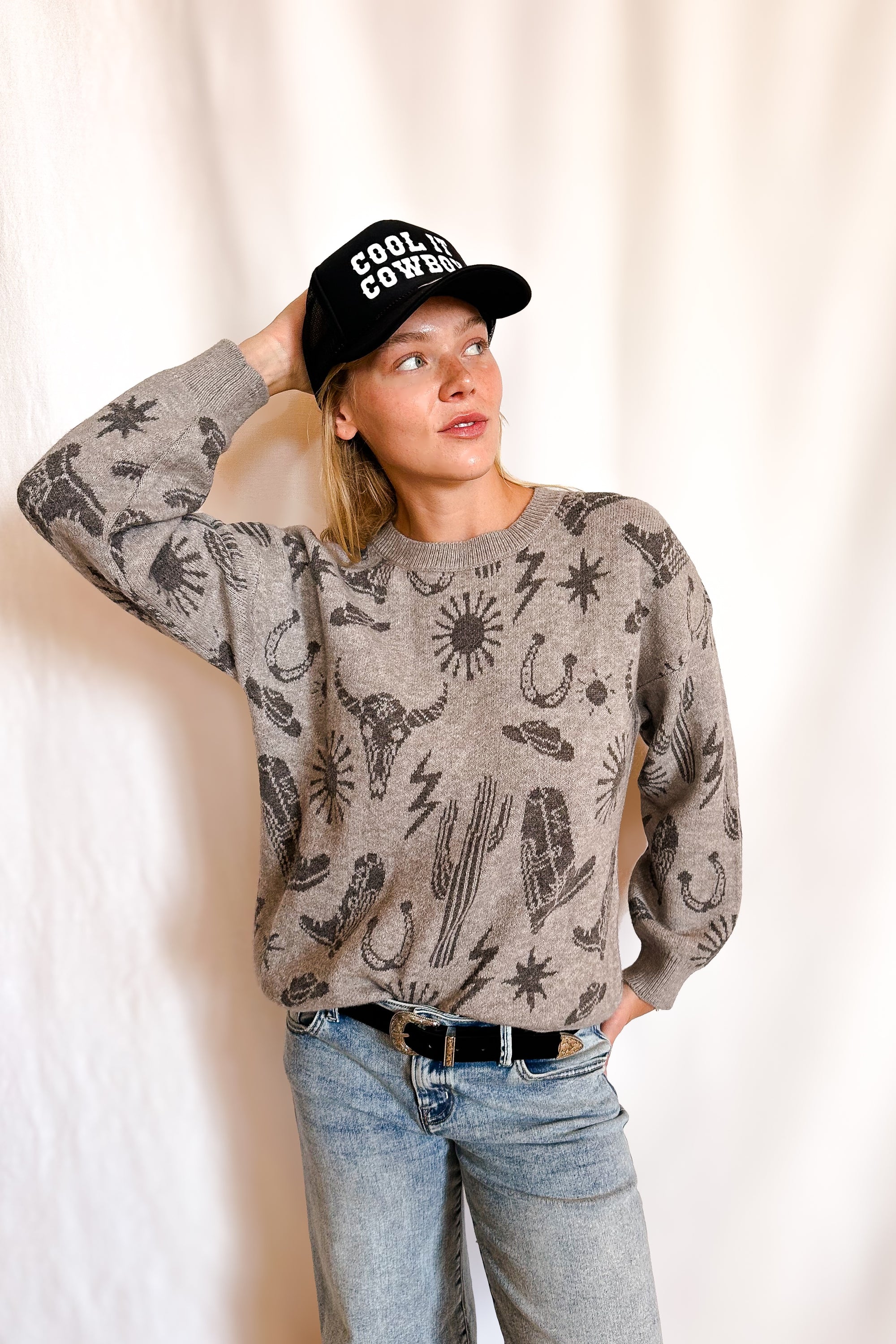 Out West Icon Pullover Sweater / Grey