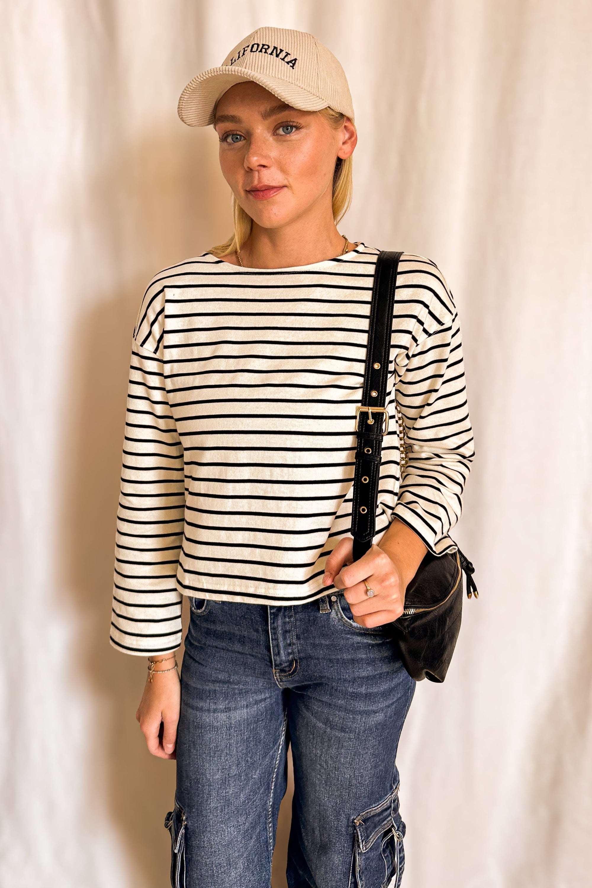 Striped Boxy Long Sleeve Basic Top / Black