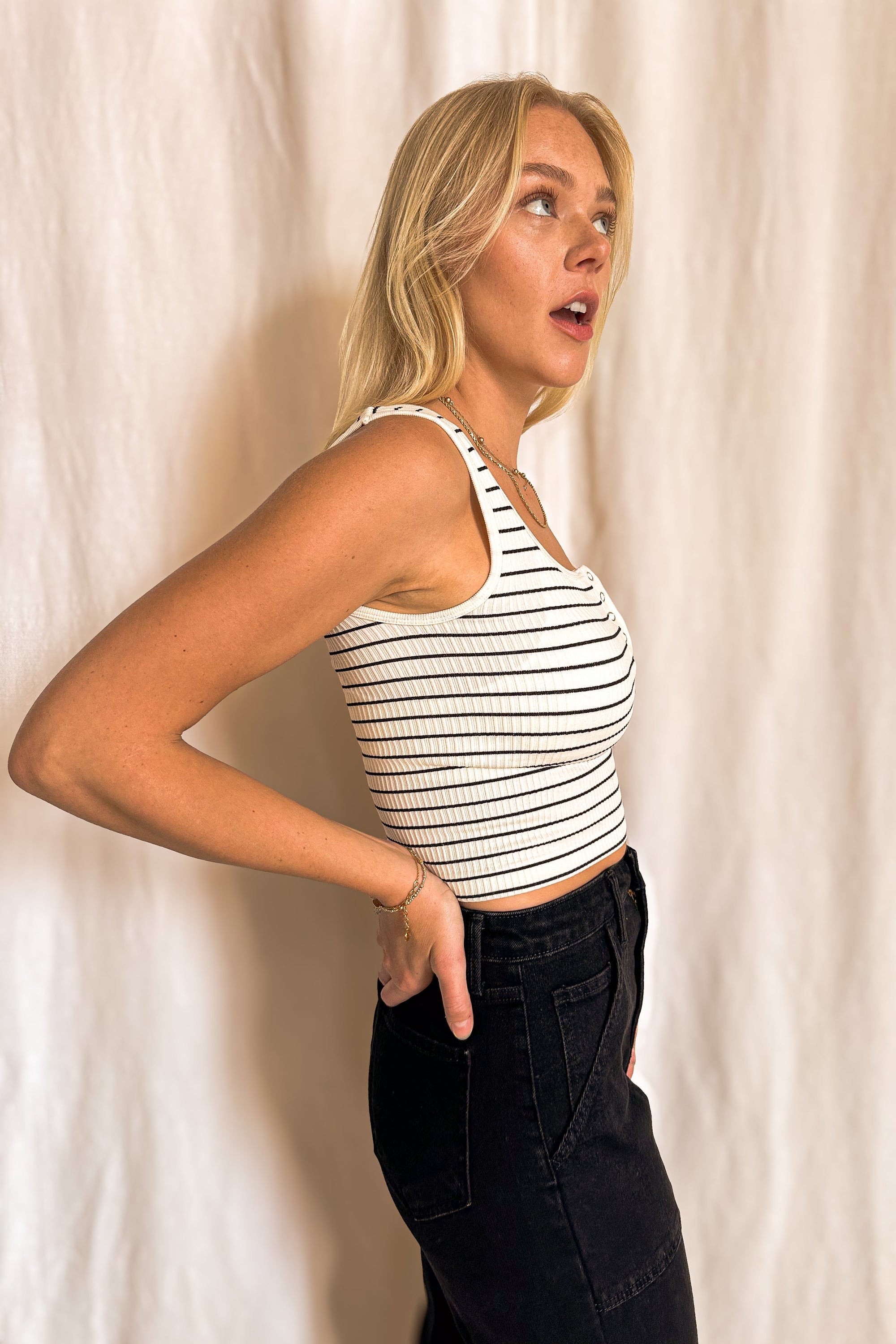 Ribbed Knit Striped Basic Henley Tank Top / Cream