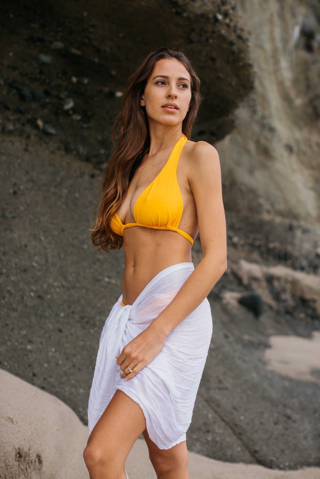 Lightweight Short Sarong / White